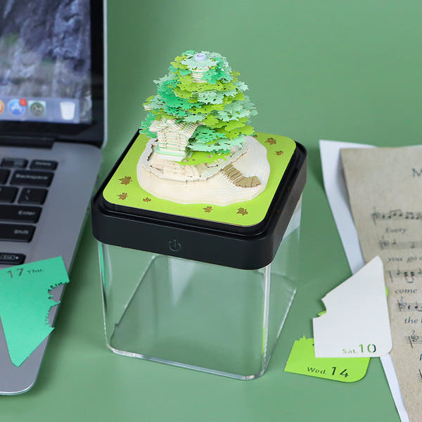 Grønt træ (med lys & Kalender 2026)