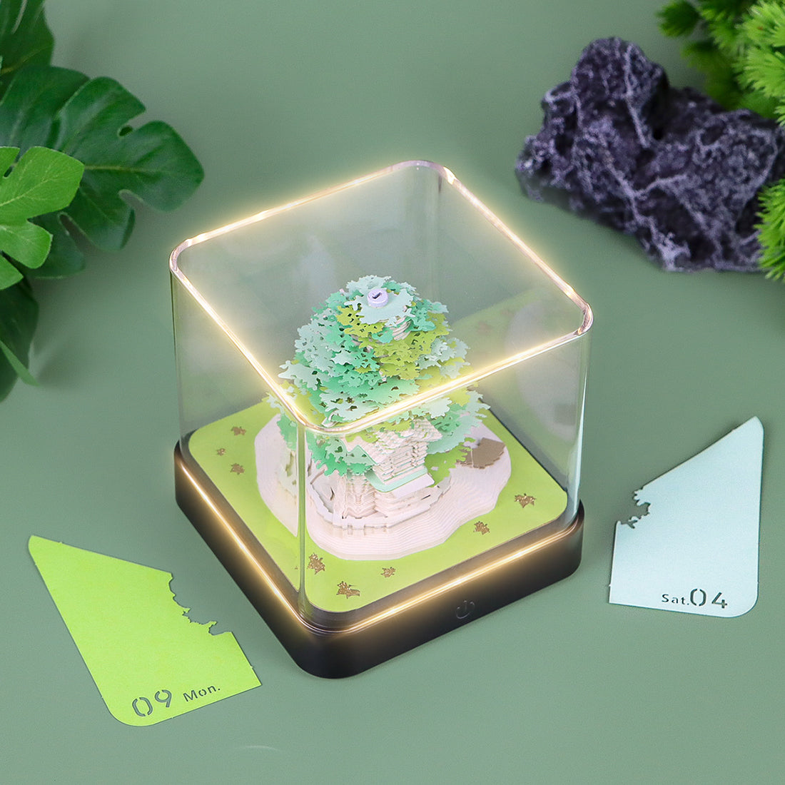 Grønt træ (med lys & Kalender 2026)